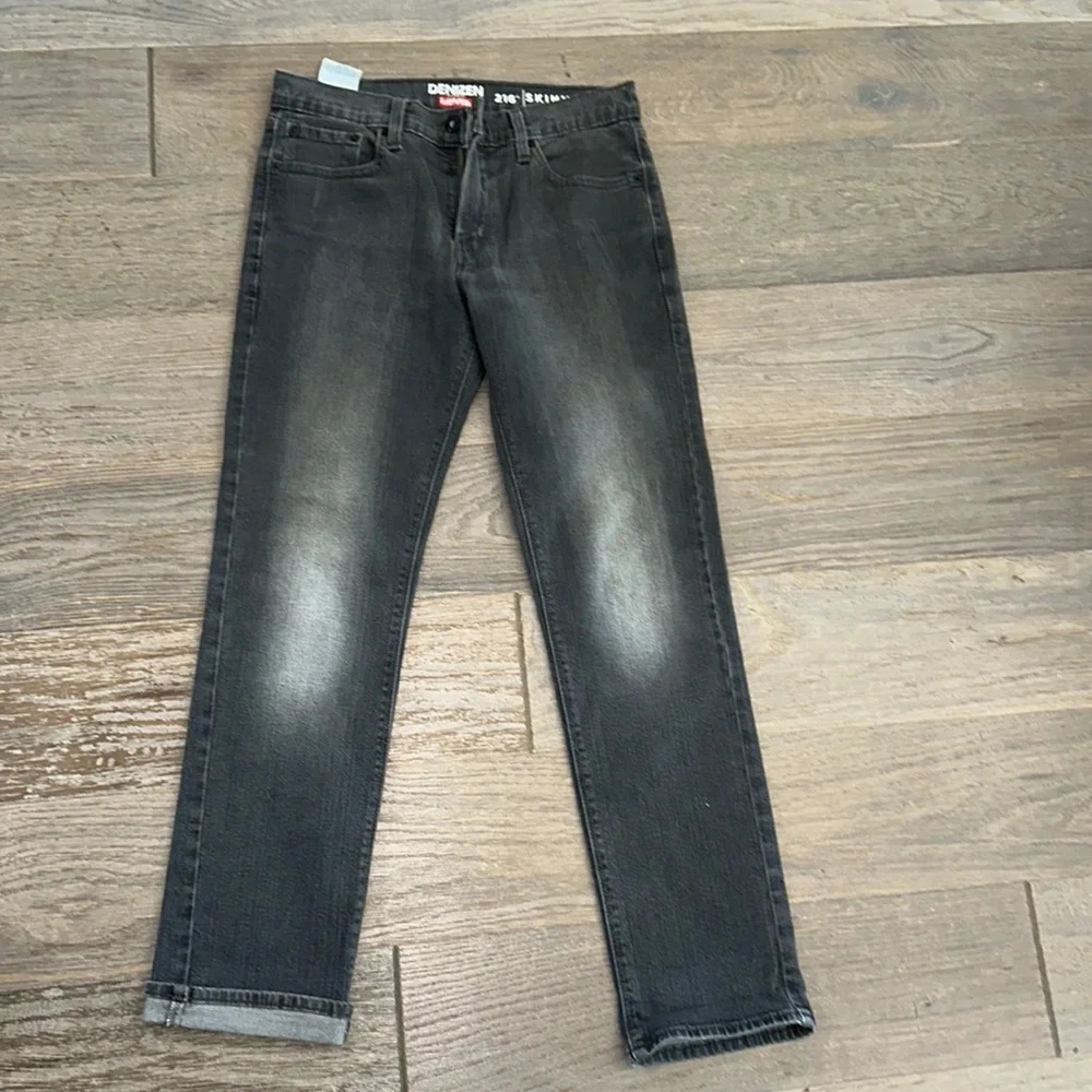 Denizen from Levi’s gray men’s skinny fit 216 jeans